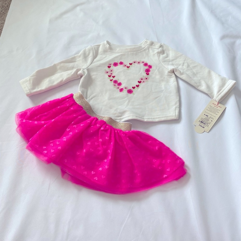 Cat & Jack Infant Girls, Tutu Skirt and Fleece lined shirt set.  6-9M.  NWT
